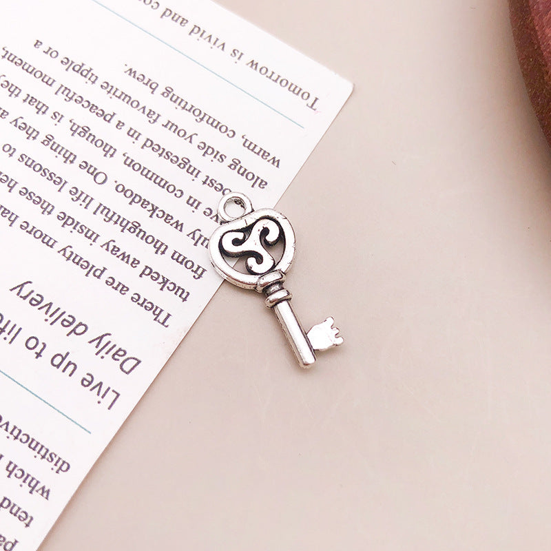 Wholesale Clover Love Small Key Alloy Handmade Beaded Necklace Bracelet Pendant